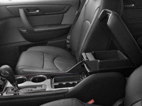 Used 2016 Chevrolet Traverse LT AWD/4WD image 9
