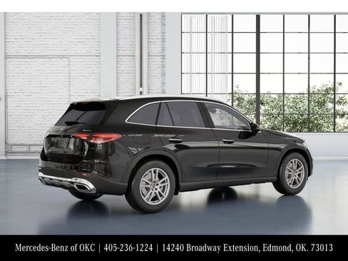 Used 2026 Mercedes-Benz GLC 300 4MATIC image 20