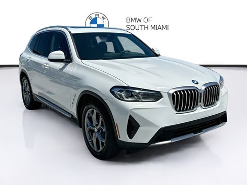 Used 2024 BMW X3 sDrive30i w/ Premium Package RWD image 1