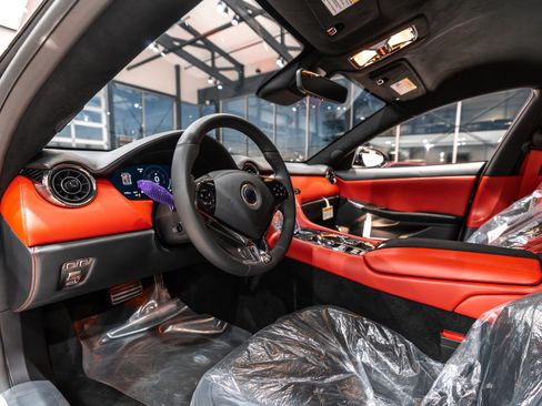 Used 2025 Karma Revero Luxury image 7