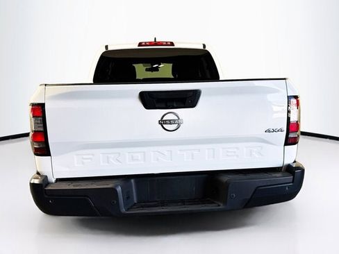 Used 2023 Nissan Frontier S w/ Technology Package AWD/4WD image 6