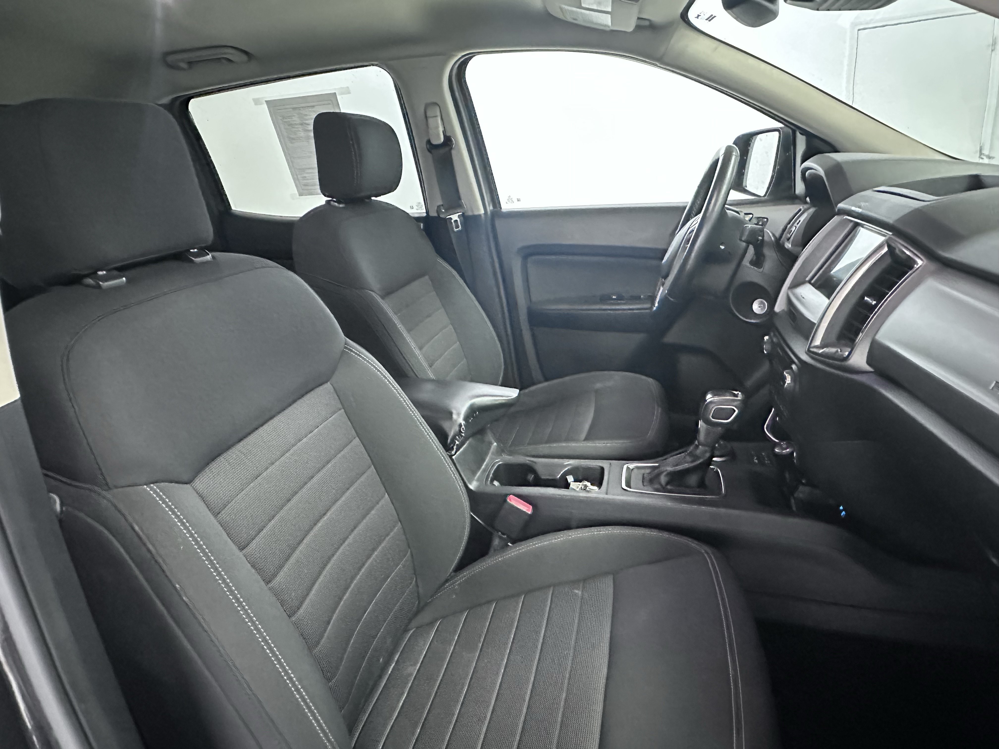 Used 2019 Ford Ranger XLT w/ Equipment Group 302A Luxury AWD/4WD image 43