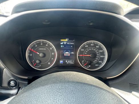 Used 2019 Subaru Ascent Premium image 15