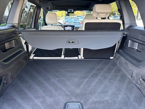 Certified 2023 Mercedes-Benz EQB 250+ w/ Exclusive Package image 38