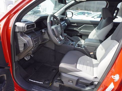 New 2025 Toyota Tacoma TRD Sport image 8