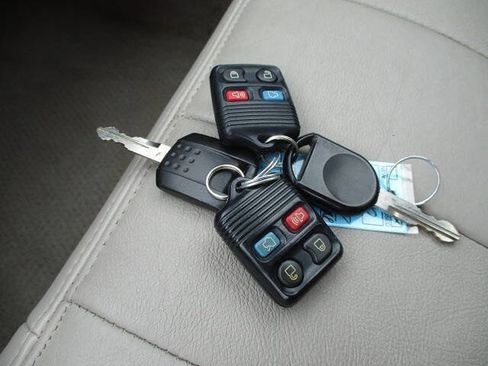 Used 2007 Mercury Grand Marquis LS image 25