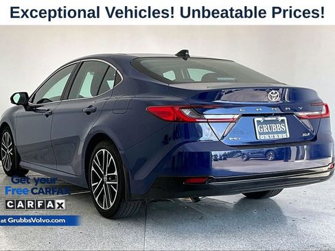 Used 2025 Toyota Camry XLE w/ Premium Plus Package FWD image 14