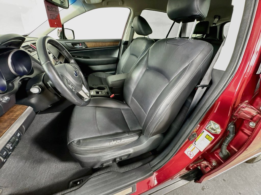 Used 2016 Subaru Outback 3.6R Limited w/ Popular Package #4 AWD/4WD image 25