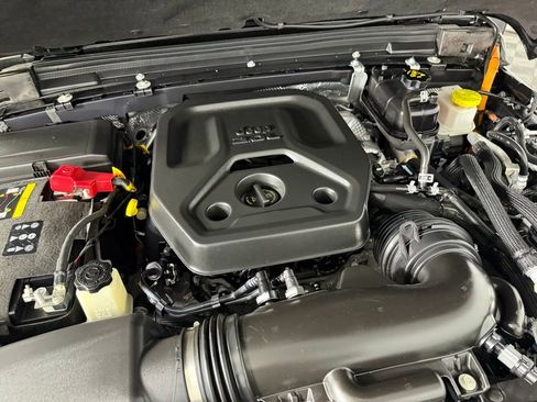Certified 2025 Jeep Wrangler Unlimited Sport S 4xe AWD/4WD image 34