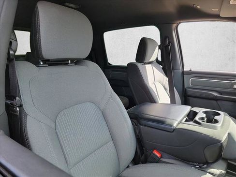 Used 2022 RAM 1500 Big Horn AWD/4WD image 11