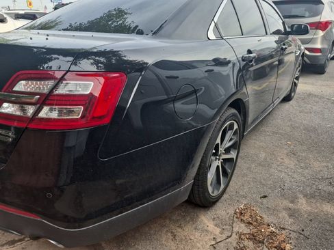 Used 2016 Ford Taurus SEL w/ Equipment Group 201A FWD image 13