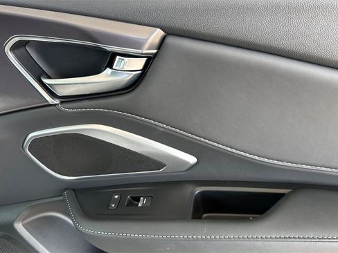 Certified 2025 Acura RDX SH-AWD image 22