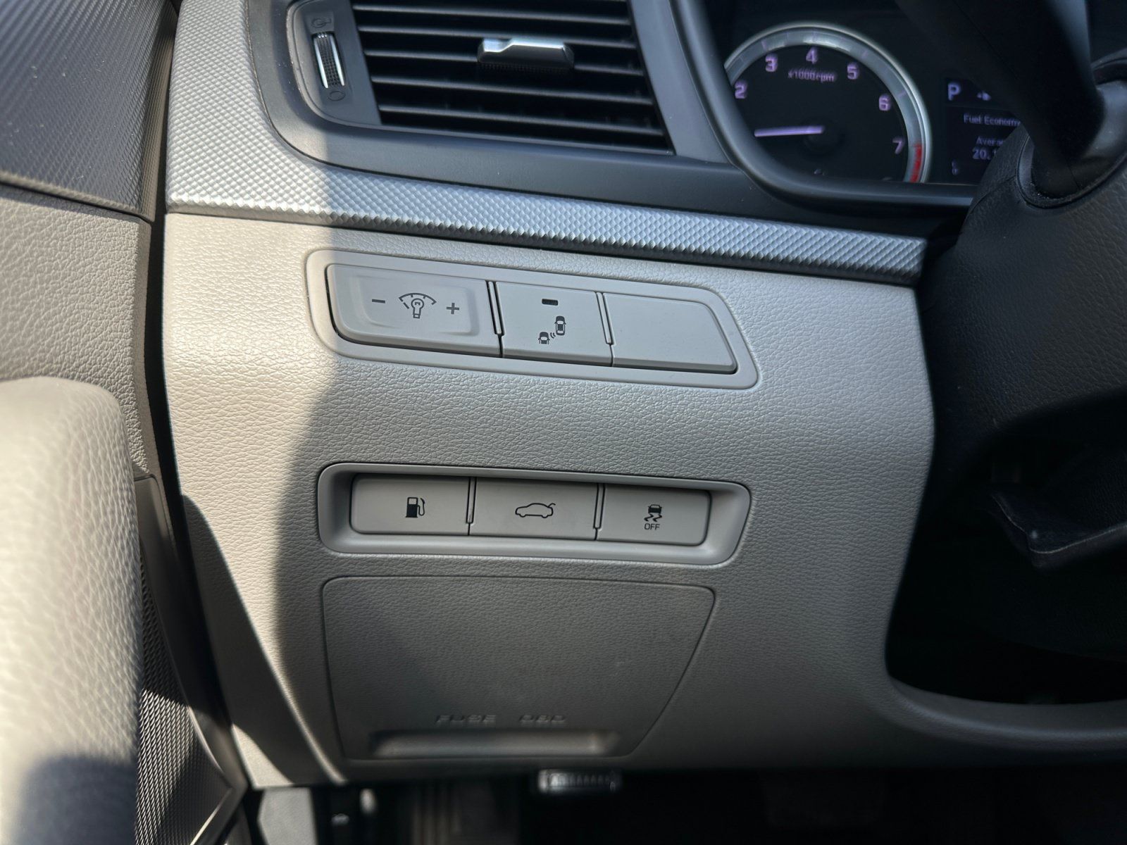 Used 2019 Hyundai Sonata SE FWD image 24