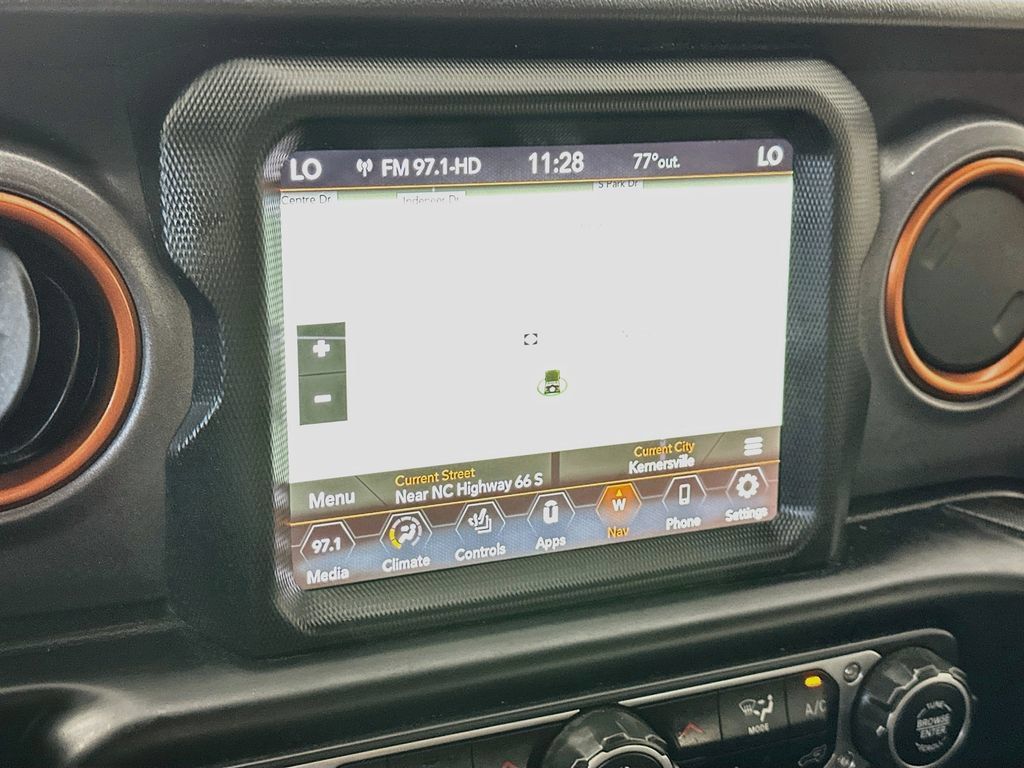 Used 2020 Jeep Gladiator Mojave AWD/4WD image 19