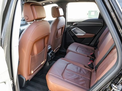 Used 2021 Audi Q3 2.0T Premium Plus w/ Premium Plus Package image 46