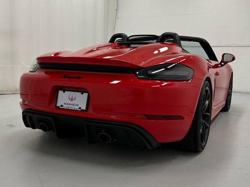 Used 2022 Porsche 718 Boxster Spyder image 6