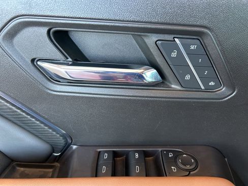 Used 2023 GMC Canyon AT4 w/ AT4 Premium Package image 25