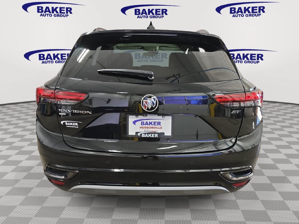 Used 2023 Buick Envision Preferred w/ Sport Touring Package AWD/4WD image 6
