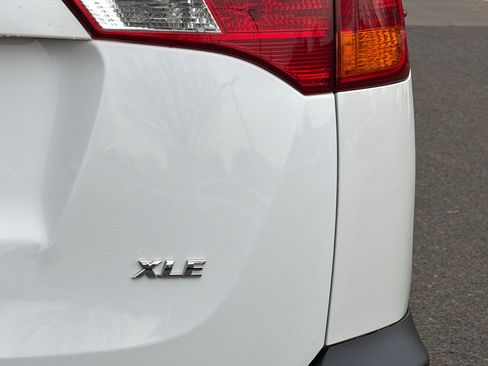 Used 2014 Toyota RAV4 XLE image 25