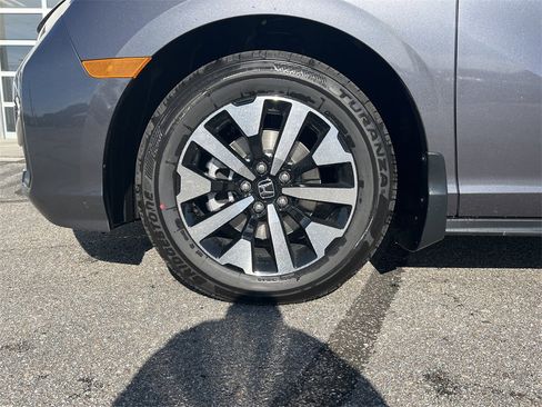 New 2026 Honda Odyssey EX-L image 11