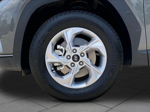 Used 2024 Hyundai Tucson SE AWD/4WD image 11