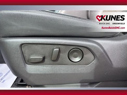Used 2023 Chevrolet Silverado 1500 ZR2 AWD/4WD image 23