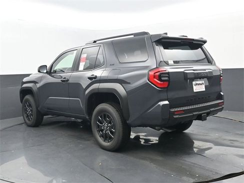 New 2026 Toyota 4Runner SR5 image 3