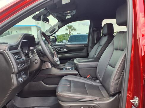 Used 2024 Chevrolet Tahoe RST w/ Luxury Package RWD image 17