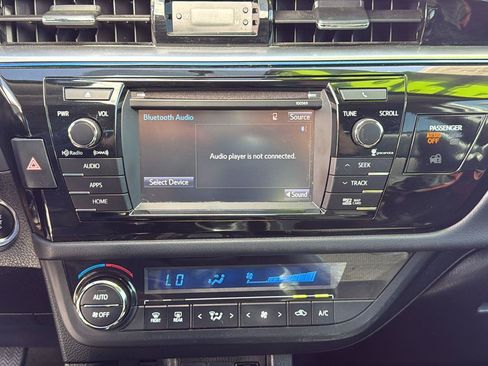 Used 2016 Toyota Corolla S FWD image 20