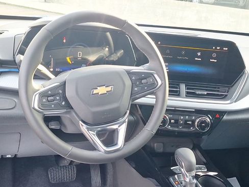 New 2026 Chevrolet Trax LT w/ Driver Confidence Package image 3