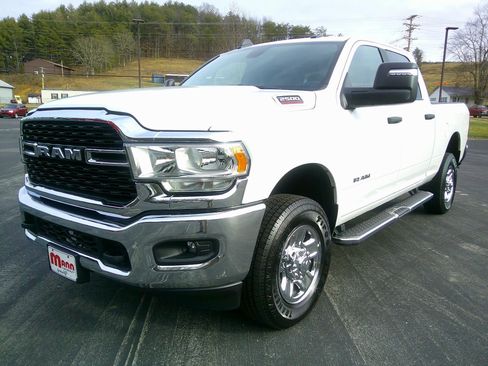 Used 2024 RAM 2500 Big Horn w/ Bed Utility Group AWD/4WD image 1