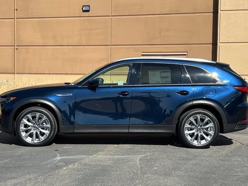 New 2026 MAZDA CX-90 3.3 Turbo w/ Preferred Package AWD/4WD image 9