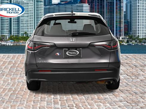 Certified 2024 Honda HR-V LX image 7