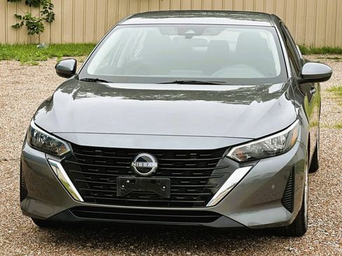 Used 2024 Nissan Sentra S FWD image 1
