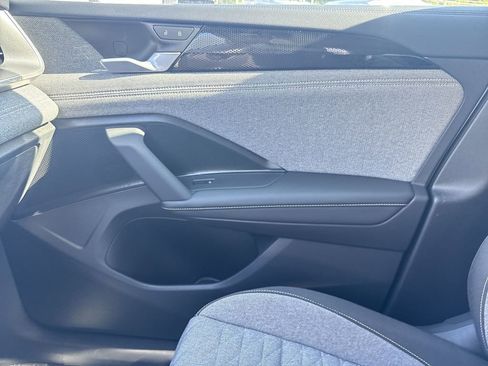 New 2025 Volkswagen Tiguan S image 20