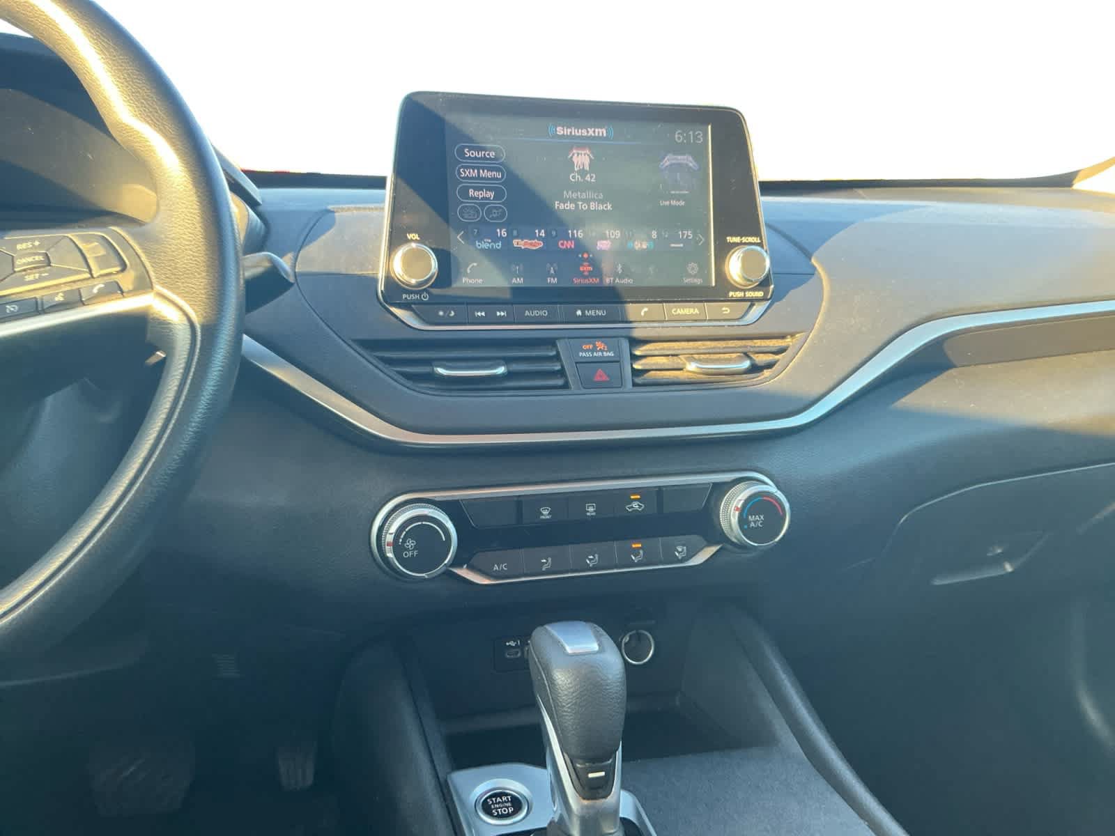 Used 2020 Nissan Altima 2.5 S FWD image 11