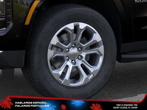 New 2026 Chevrolet Suburban LS RWD image 15