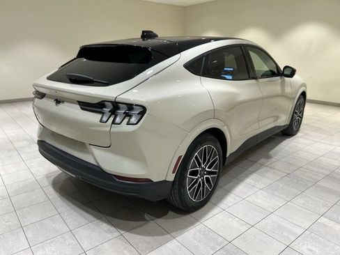 Certified 2025 Ford Mustang Mach-E Premium RWD image 5