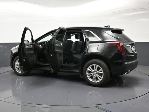 Used 2025 Cadillac XT5 Luxury FWD image 35