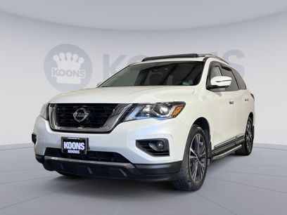 Used 2020 Nissan Pathfinder Platinum w/ Cargo Package