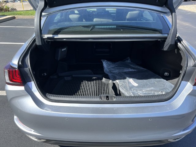 Certified 2025 Lexus ES 350 w/ Premium Package FWD image 22