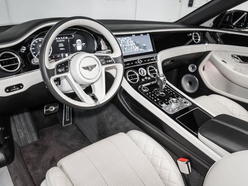 Certified 2020 Bentley Continental GT V8 AWD/4WD image 19