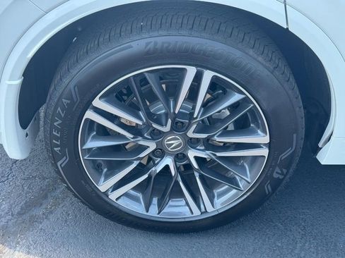Certified 2026 Acura MDX SH-AWD w/ Advance Package image 9