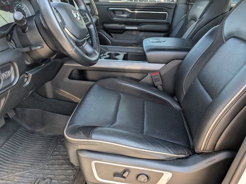 Used 2022 RAM 1500 Laramie w/ Sport Appearance Package AWD/4WD image 15