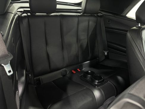 Used 2016 BMW M235i xDrive Convertible image 30