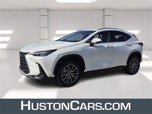 Used 2024 Lexus NX 250 FWD w/ Premium Package image 1