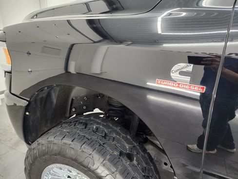 Used 2024 RAM 2500 Laramie w/ Sport Appearance Package AWD/4WD image 36