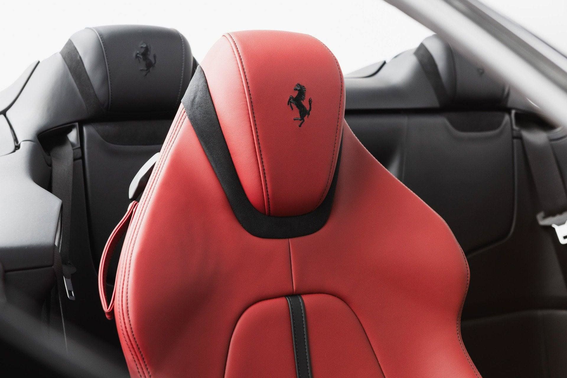 Certified 2024 Ferrari Roma Spider RWD image 71