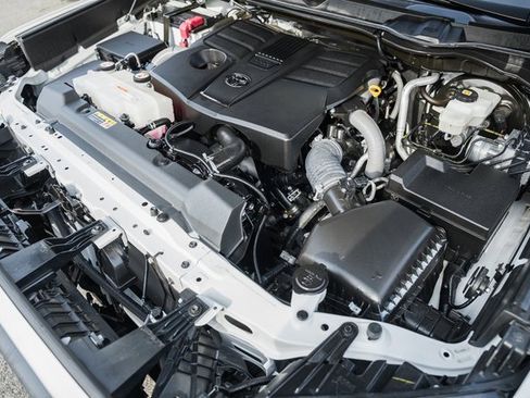 Used 2024 Toyota Tundra SR5 image 19