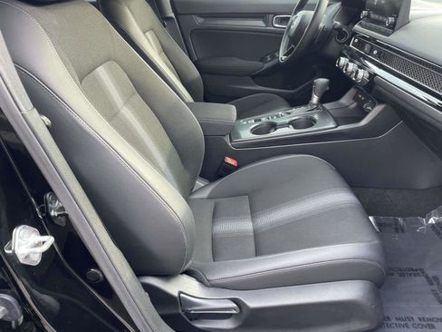 Used 2024 Honda Civic Sport image 11